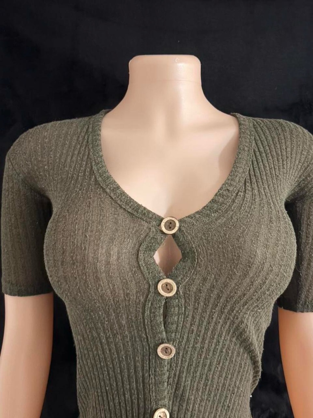 Olive Ribbed Button-Front Women's Sweater Top - Picture 4 of 6